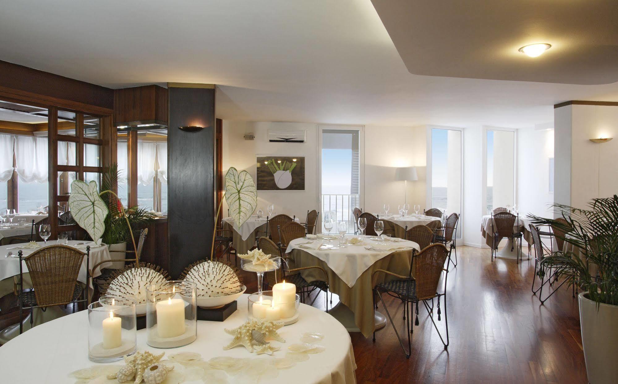 Hotel Delle Nazioni 4*